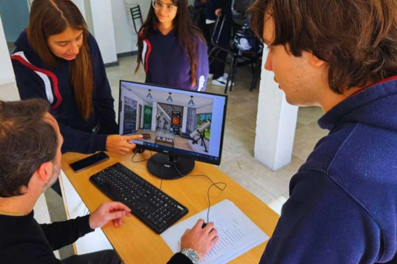 Nuestros estudiantes crean un videojuego